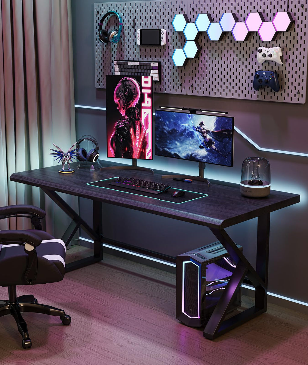 Solid Wood Gaming Desk with Modern Minimalist Design